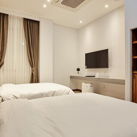 Noble Stay Hotel Gwangju Metropolitan City Exterior photo
