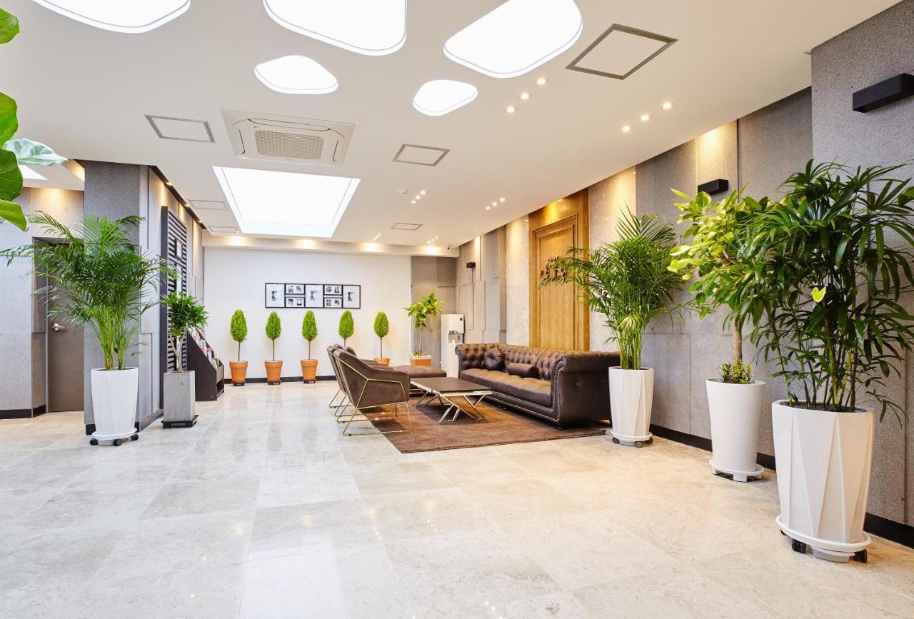 Noble Stay Hotel Gwangju Metropolitan City Exterior photo