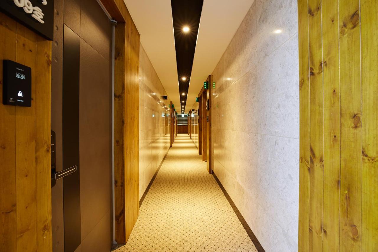 Noble Stay Hotel Gwangju Metropolitan City Exterior photo